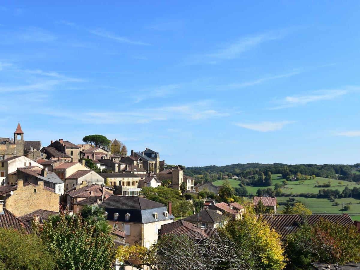 Cosy Holiday Home In Lantheuil With Garden Villefranche-du-Perigord Exterior photo